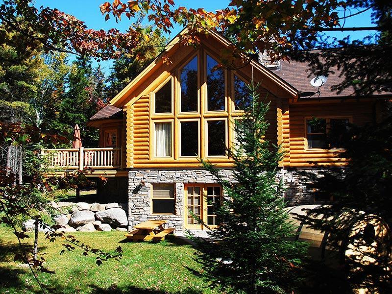 FIDDLER LAKE RESORT | ⋆⋆⋆⋆ | MILLE-ISLES, CANADA | SEASON DEALS FROM $448